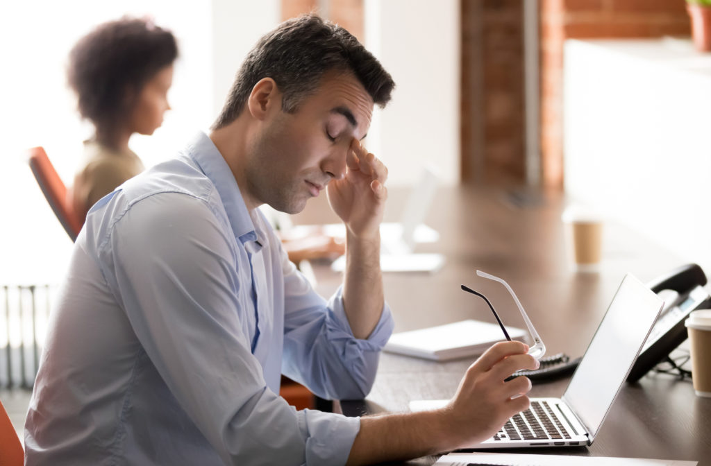 Digital-Eye-Strain-How-to-Protect-Your-Eyes-from-Screens